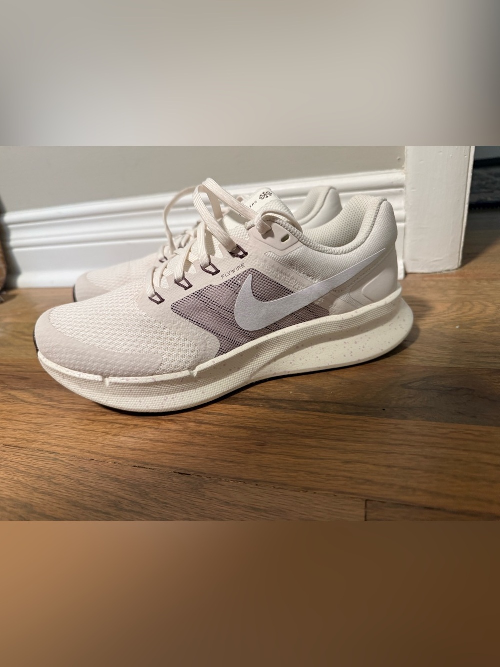 Nike Women's Run Swift 3 BRAND NEW